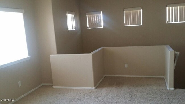 Building Photo - 6621 W Shaw Butte Dr