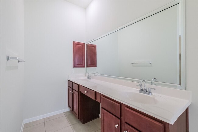 Building Photo - 6811 Gonzales Pt