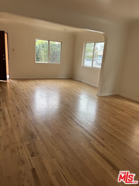 Building Photo - 831 Wilcox Ave