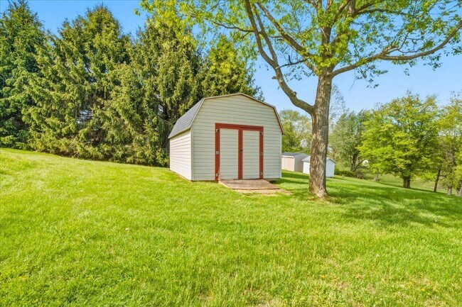 Building Photo - 7375 Freestate Dr