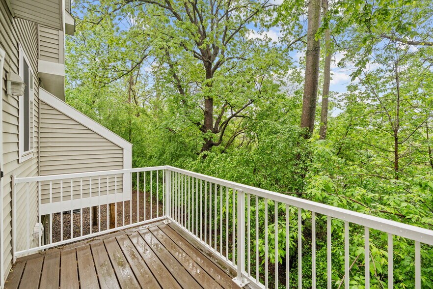 Building Photo - 789 Fairfield Cir