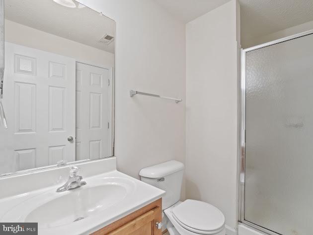 Building Photo - 4252 Normandy Ct