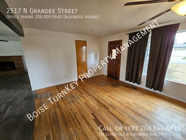 Building Photo - 2517 N Grandee St
