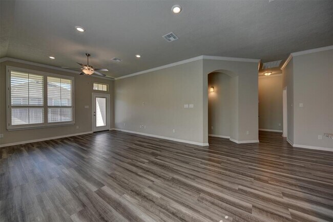 Building Photo - 1012 Trellis Pass