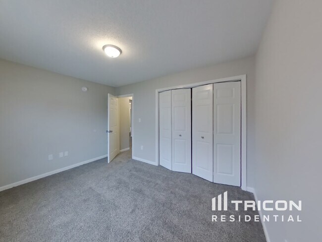 Building Photo - 1691 Carlton Dr