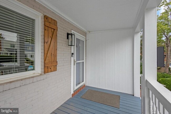 Building Photo - 3030 Manning St