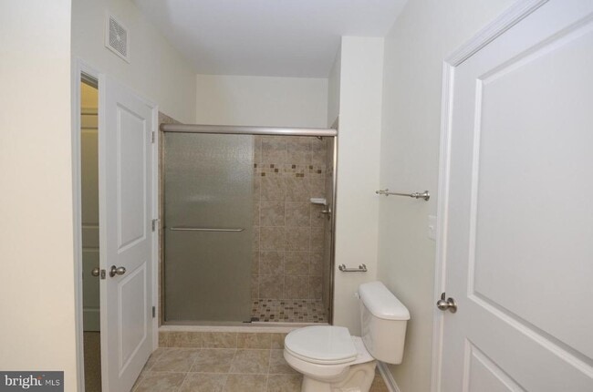 Building Photo - 3527 Piney Woods Pl