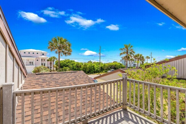 Building Photo - Available April 1st, 2026