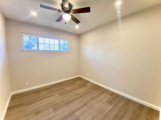 Building Photo - 5037 Morris Way