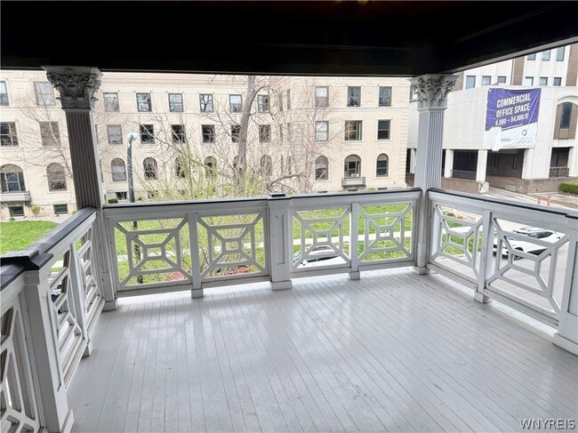 Building Photo - 246 Bryant St