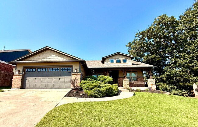 Primary Photo - Beautiful 3BD 2BA w/ Bonus Room Located in...