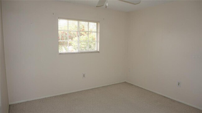 Building Photo - 12371 Dearborn Dr