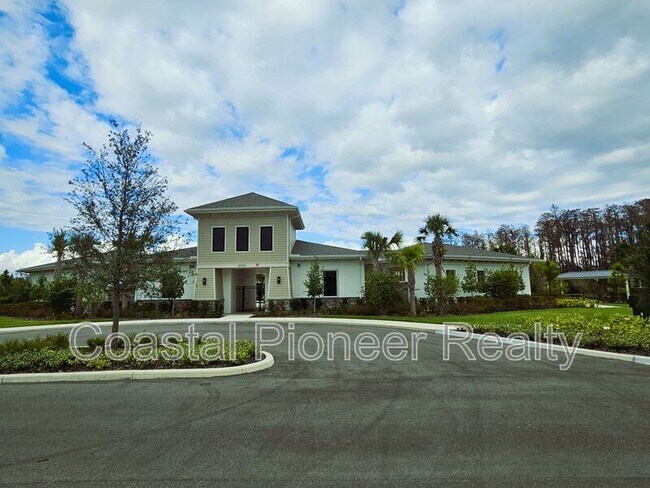 Building Photo - 32520 Weathered Oak Dr