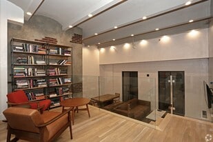 Building Photo - 112 E 36th St