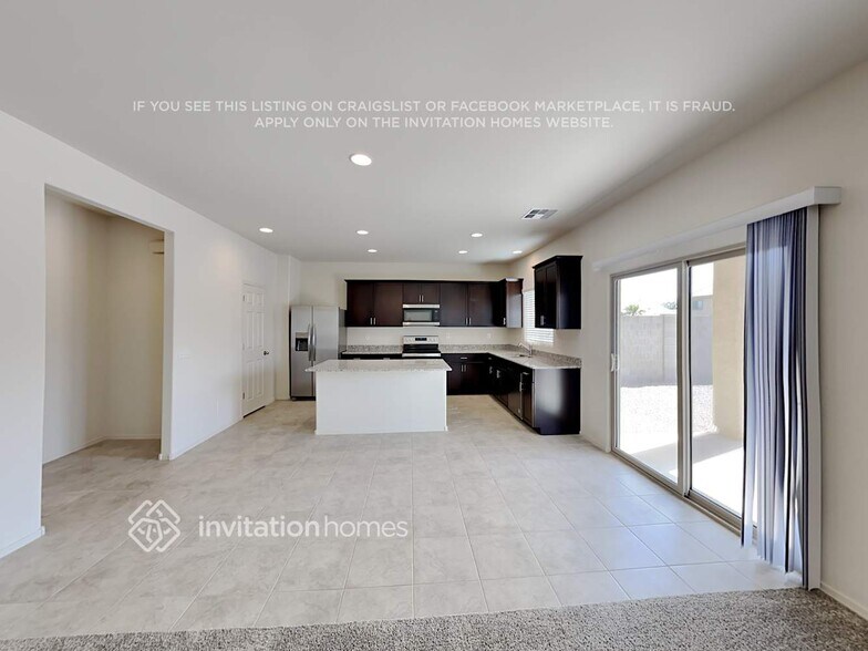 Building Photo - 18566 N Desert Willow Dr
