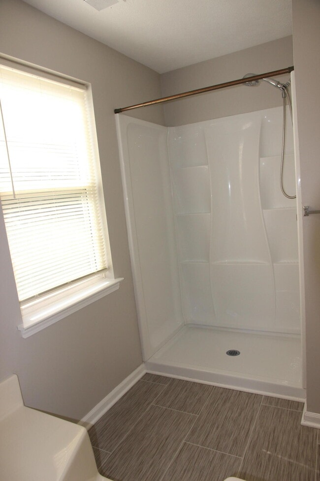 Building Photo - 1774 Weatherstone Dr