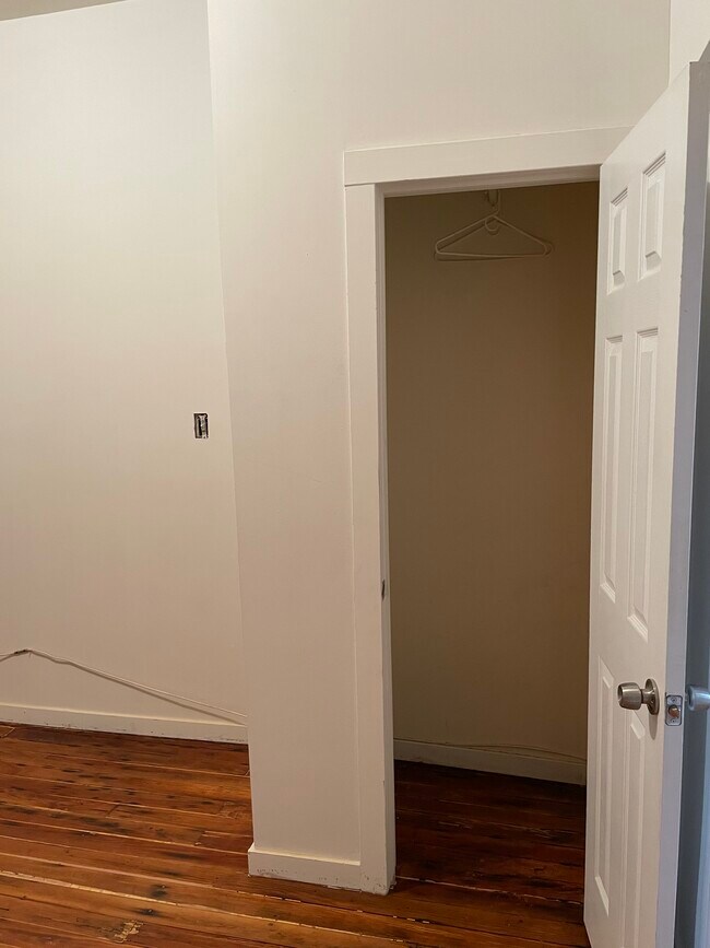 bedroom 1 closet - 6066 69th Ave