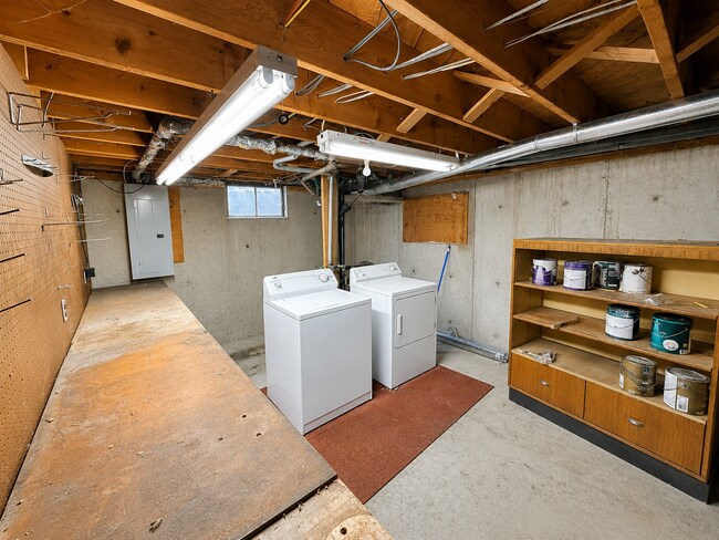 Building Photo - 5612 N Fleming St