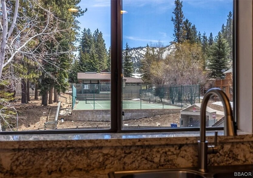 Building Photo - 43065 Goldmine Woods Ln