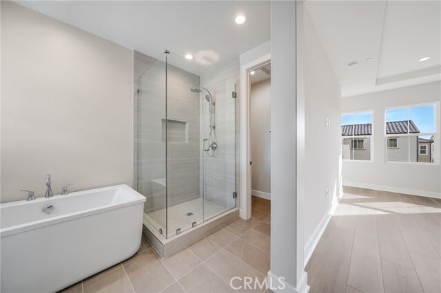 Building Photo - 716 Olivier Dr