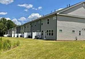 Building Photo - 741 Pt Pl Dr