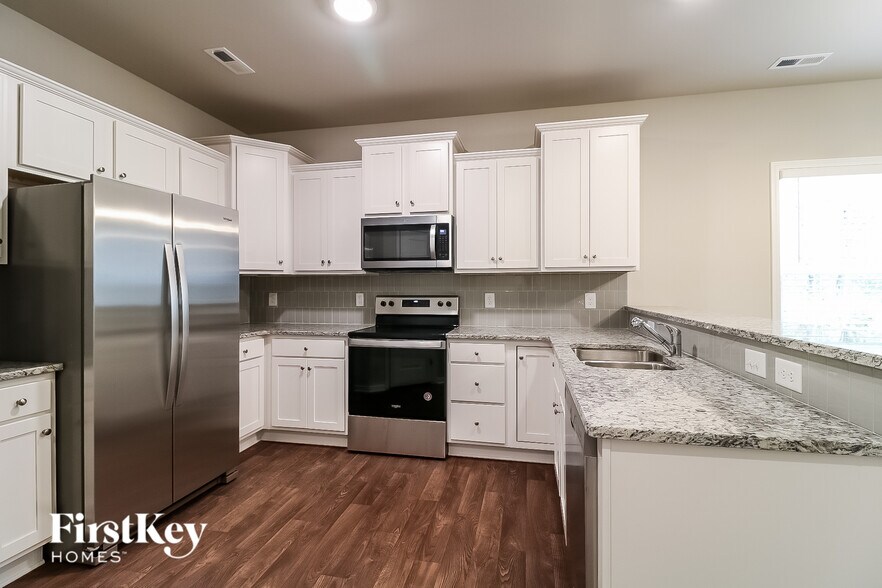 Building Photo - 177 Winter Red Wy