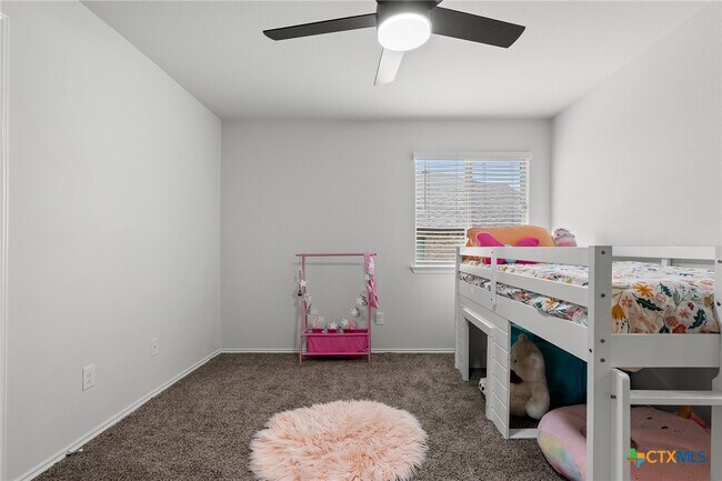 Building Photo - 9308 Everly Dr
