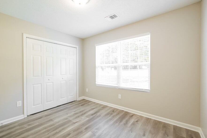 Building Photo - 955 Sugar Valley Rd SW