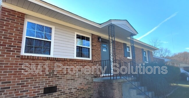 Building Photo - 1908 Darlington Pl