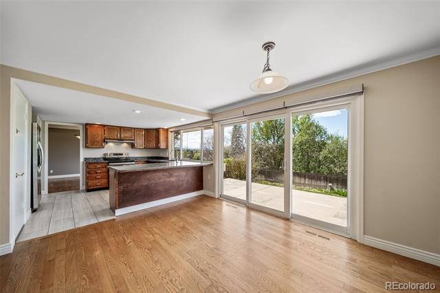 Building Photo - 6521 S Pontiac Ct