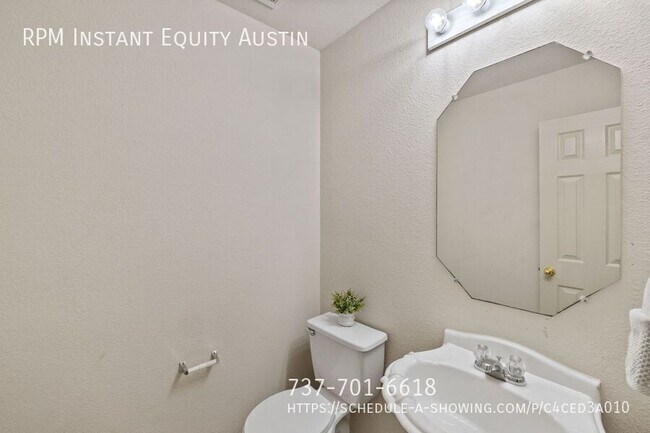 Building Photo - 445 Grey Feather Ct