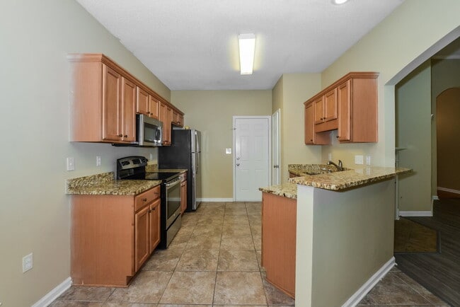 Building Photo - 2650 Bending Elm Cove