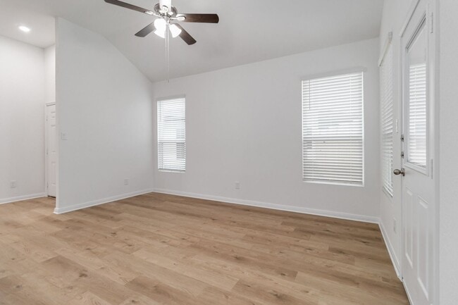Building Photo - 5111 Cindy Br