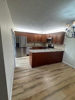 Building Photo - 423 4th Ln