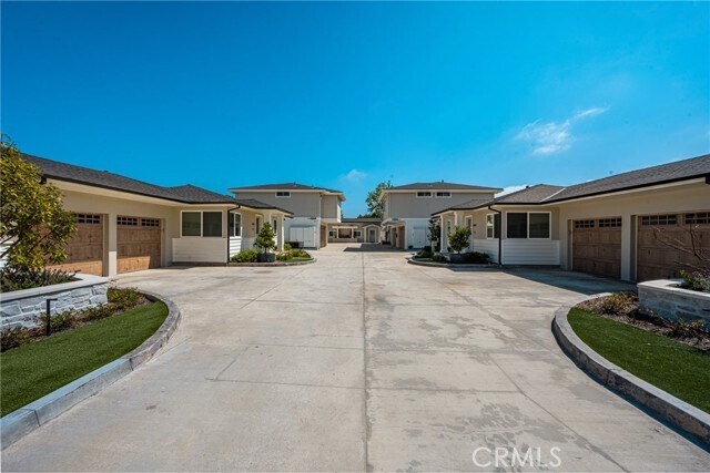 Building Photo - 2138 Orange Ave