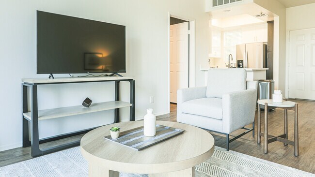 Building Photo - 4250 Glencoe Ave