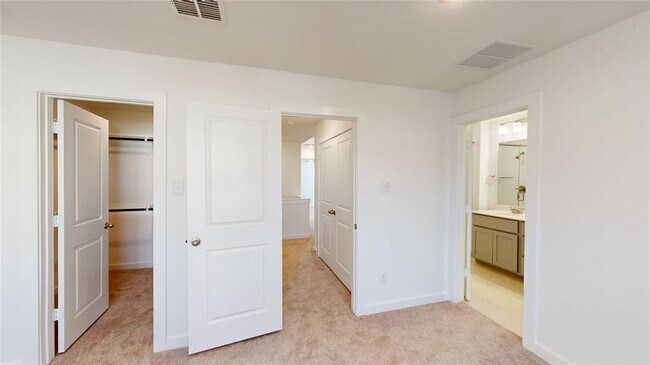 Building Photo - 2915 Parks Mccoy Ln