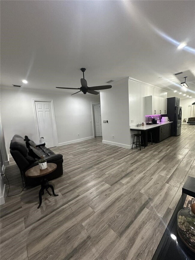 Building Photo - Southwest 3rd Street, Miami, FL 33184 - 4 BR 3 BA single-family home