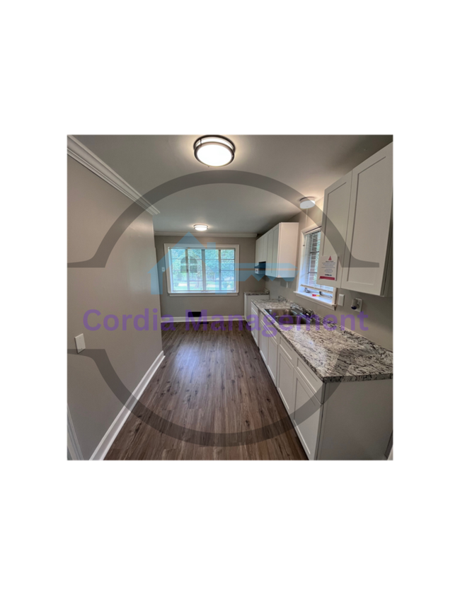 Building Photo - 2 Bedroom For Rent in Decatur - Gorgeous H...