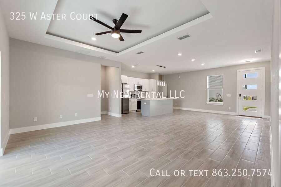 Building Photo - 325 W Aster Ct