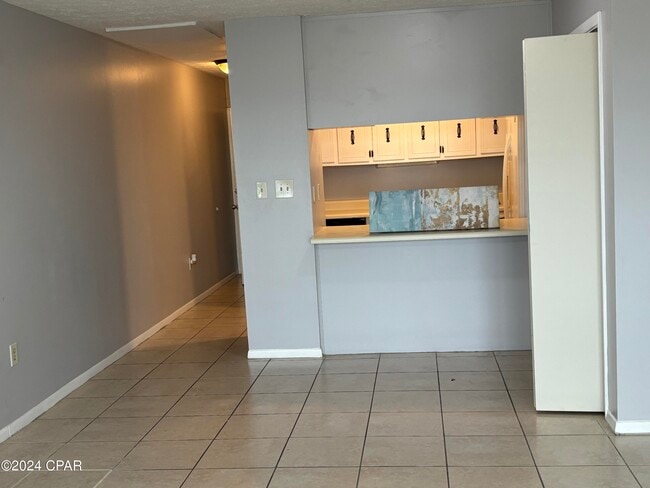 Building Photo - 5505 Sun Harbor Rd