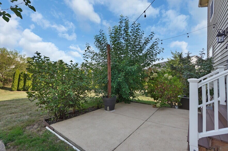 Building Photo - 413 Montclair Tower Dr