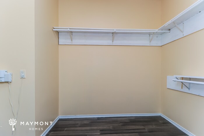Building Photo - 13043 Golden Water Ct