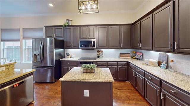 Building Photo - 1747 Ivy Ln
