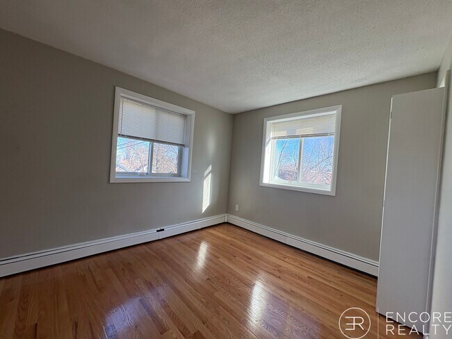 Building Photo - 226 Parker Hill Ave