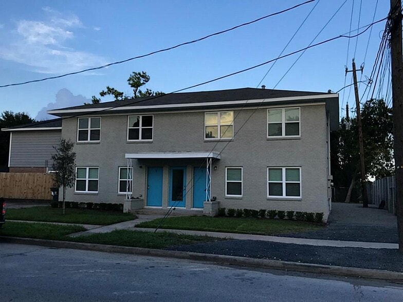 Front elevation - 5005 Tierwester st