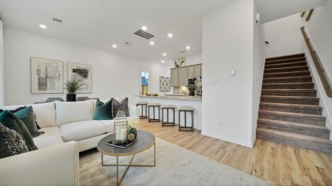 Building Photo - 542 Dry Fork Ln