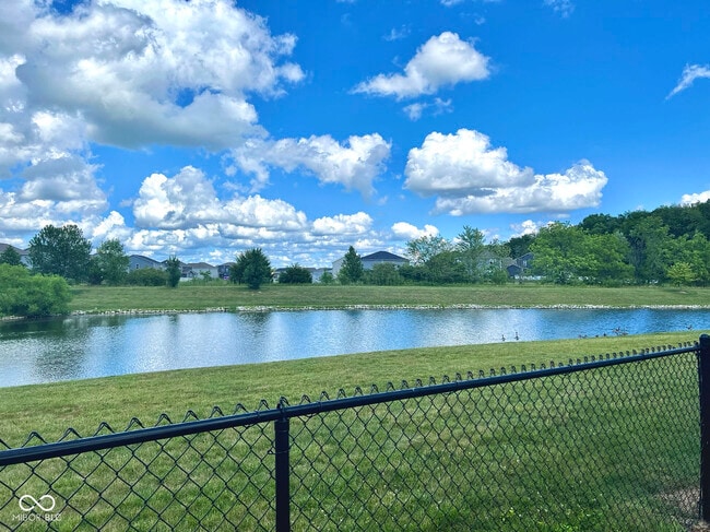Building Photo - 1239 Highland Lake Way