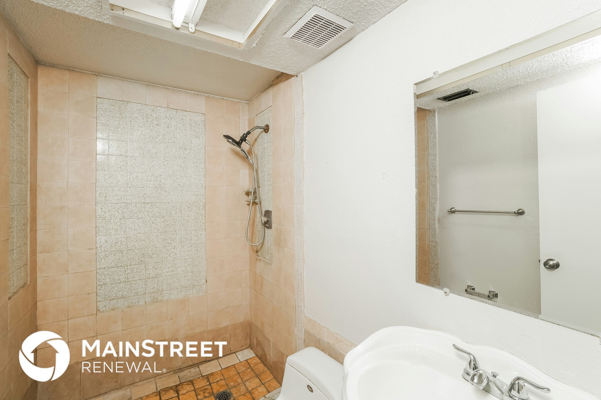 Building Photo - 6503 Ridge Crest Dr