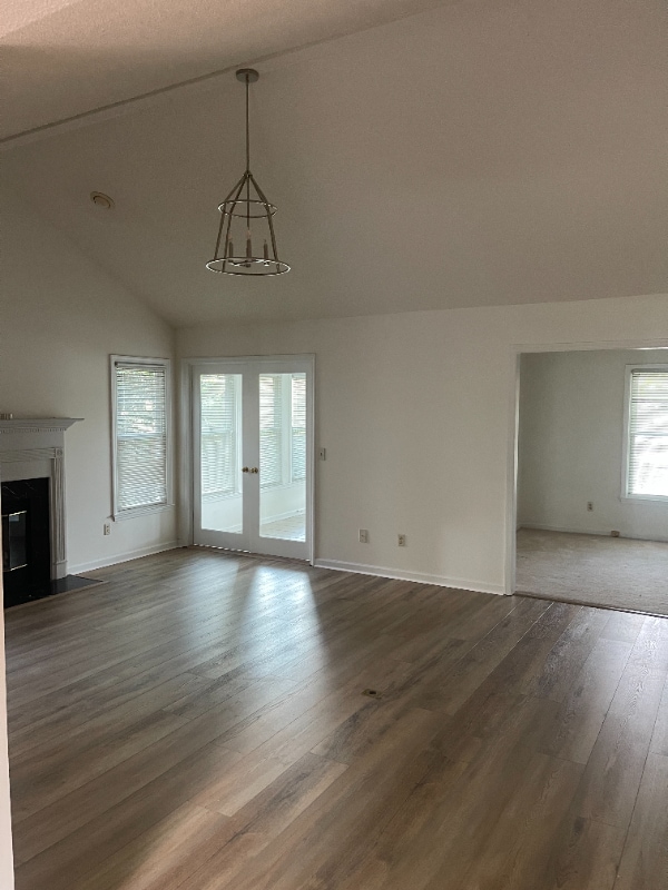 Building Photo - 989 Portabella Ln